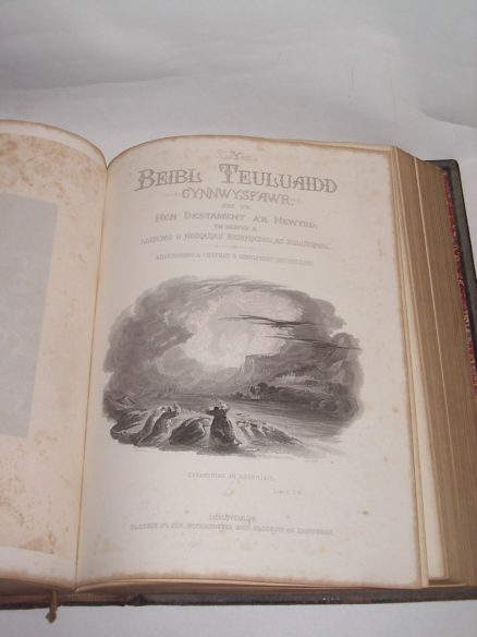 Victorian Welsh Language Family Bible Beible Teuluaidd ca1899 - Image 3